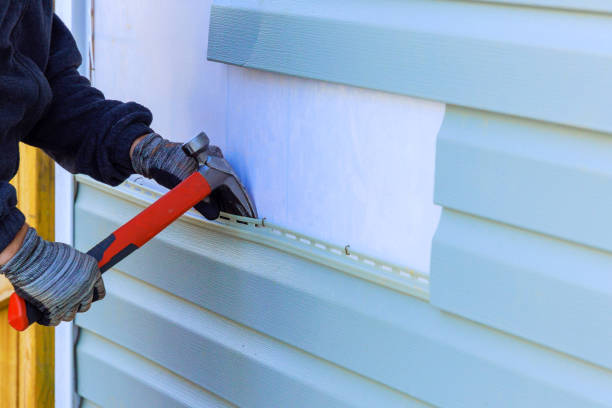 Reliable Emergency Siding Repair contractor in Sandyville, OH by Squared Siding